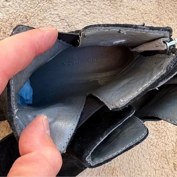 Adrianne Vittadini Black Suede Ankle Women's Chelsea Boots sz 8 - Picture 7 of 8